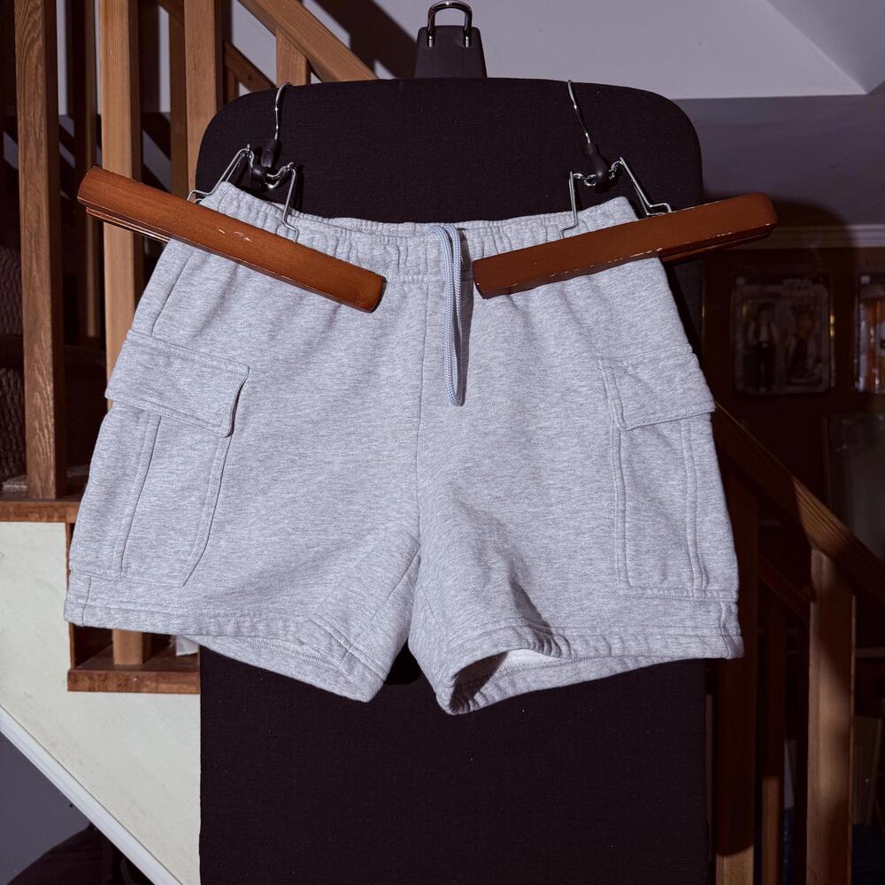 Aritzia Mega Fit Cargo Shorts Heather Gray Size XS